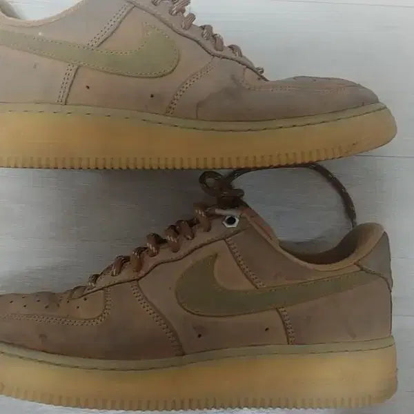[BUNJANG] Nike Air Force 1 Suede Sneakers / 나이키 에어포스1 스니커즈로퍼운동화신발보드화된장포스워커작업화스웨이드아디다스뉴발란스버버리폴로