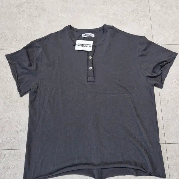 [BUNJANG] Manhattan Project Henry Neck Short Sleeve T-Shirt Grey / 맨하탄 프로젝트 반팔 티셔츠 헨리넥 그레이