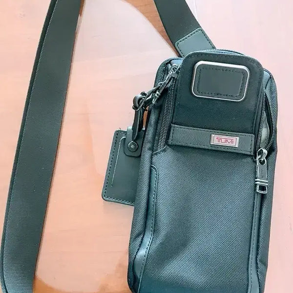 [BUNJANG] Tumi Sling Bag / 투미 슬링백