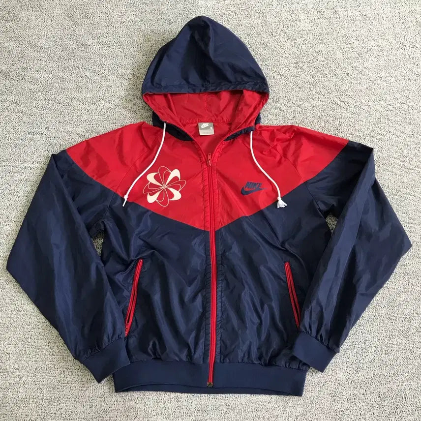 [BUNJANG] Nike Windbreaker Jacket / 나이키 윈드브레이커