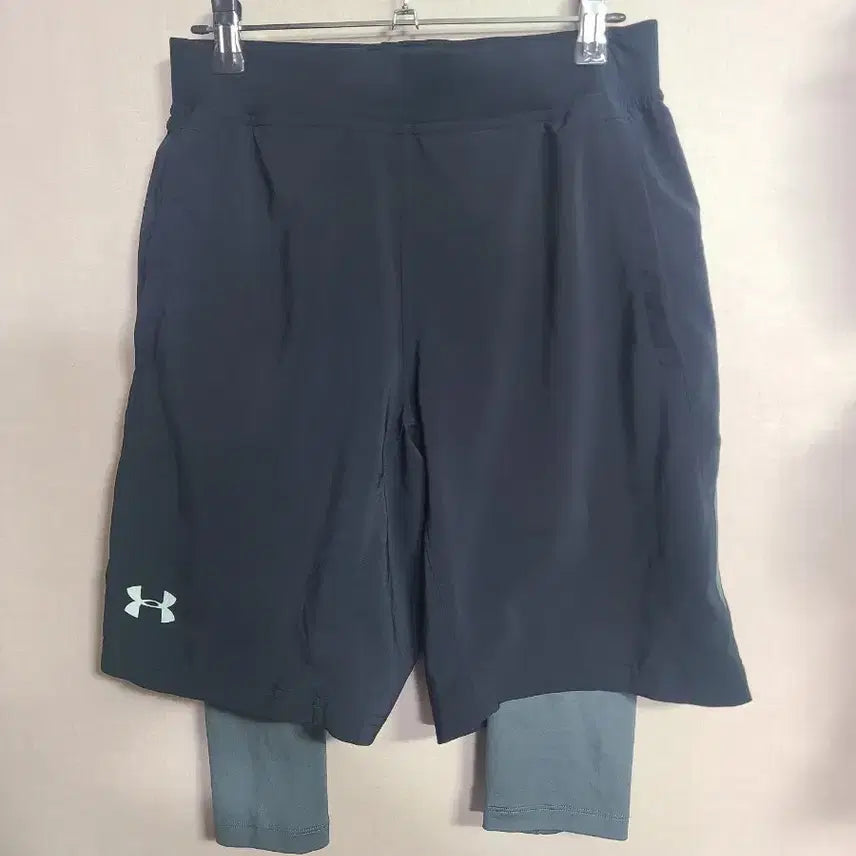 [BUNJANG] Under Armour Compression Leggings Shorts - Size M / 언더아머 레깅스 반바지 M