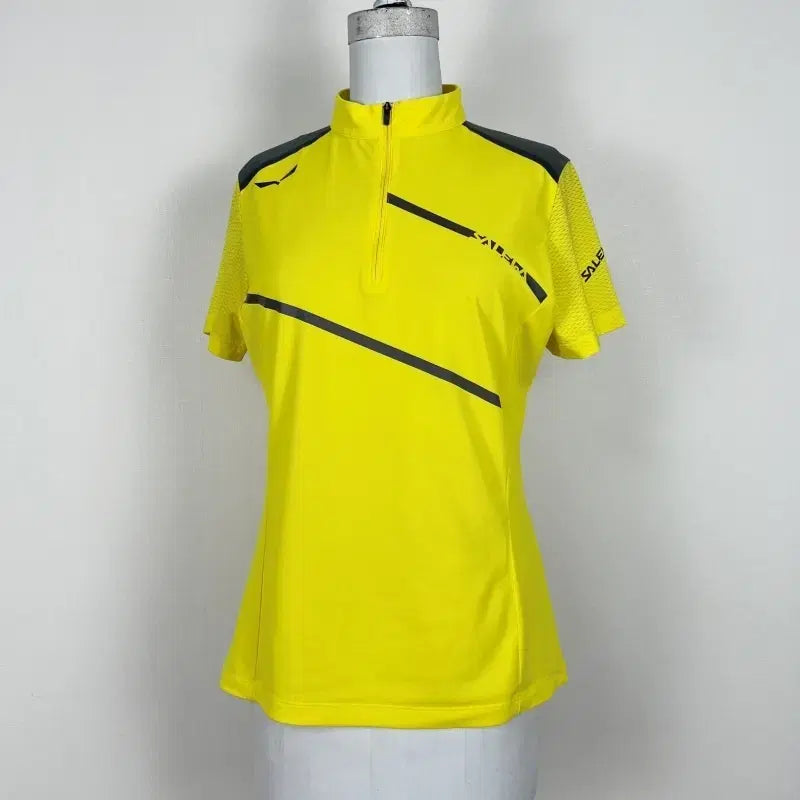 [BUNJANG] Salewa Yellow Spandex Half-Zip Short Sleeve T-Shirt Women's M / 살레와/스판 반집업 반팔 티 티셔츠 여95 M/라덴