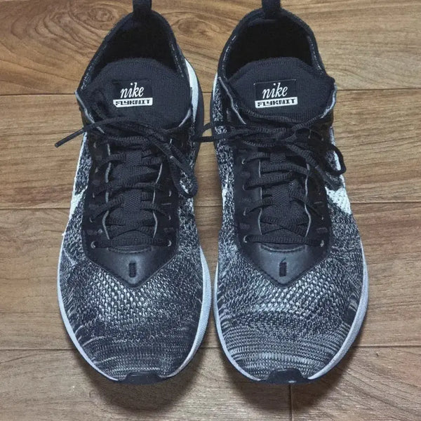 [BUNJANG] Nike Air Max Flyknit Racer Sneakers 255mm / 나이키 에어맥스 플라이니트 레이서 운동화 255mm