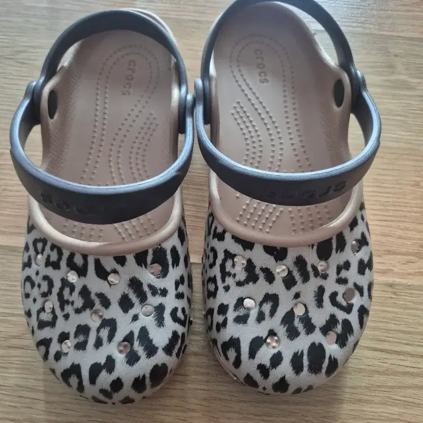 [BUNJANG] Crocs Shoes Size 230 / 크록스230