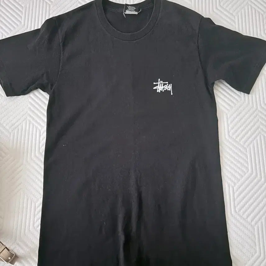 [BUNJANG] Stussy Basic Logo Short Sleeve T-Shirt Black (S) / 스투시 반팔티 블랙s
