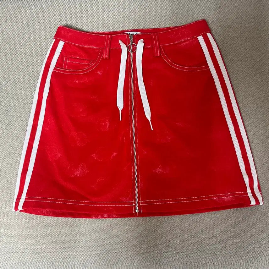 [BUNJANG] Adidas Track Pants Style Wrinkle Red Mini Skirt / 아디다스 (새상품) 트랙팬츠 스타일 링클 레드 스커트S