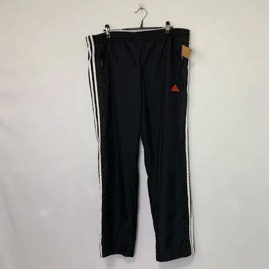 [BUNJANG] Adidas Three-Stripes Track Pants Windbreaker Style Orange Logo / 아디다스 삼선 트레이닝 트랙 팬츠 오렌지 로고 바스락 바람막이st 바지 밴딩