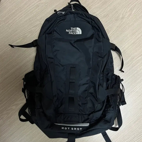 [BUNJANG] The North Face Hot Shot Backpack / 노스페이스 핫샷 백팩
