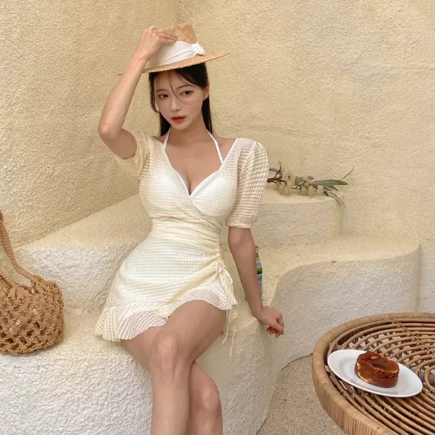 [BUNJANG] HUCOA Frill One-Piece Monokini Swimsuit / [새상품] 에이치유 쿠아 프릴 원피스 모노키니 수영복