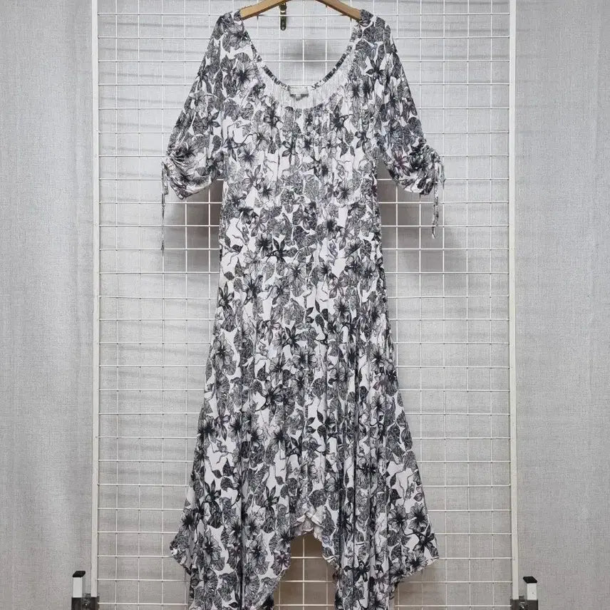 [BUNJANG] Maje Floral Dress / 마쥬 플라워 원피스