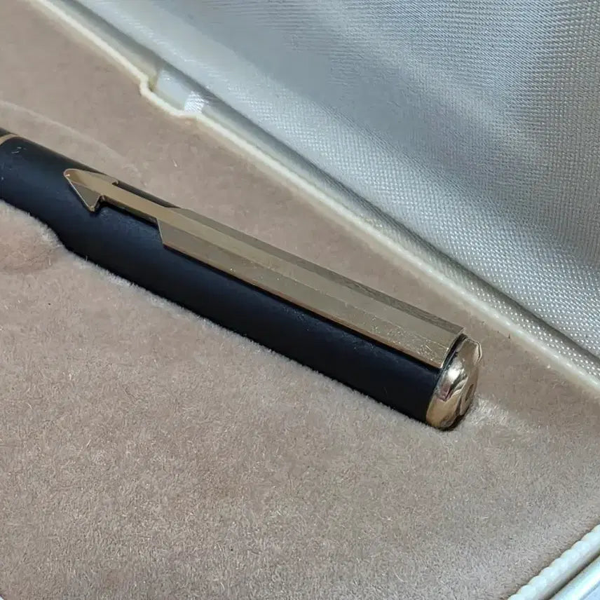 [BUNJANG] Parker Arrow Fountain Pen - Matte Black (USA Made) / (미사용) 파카 애로우 매트블랙 미국제 만년필