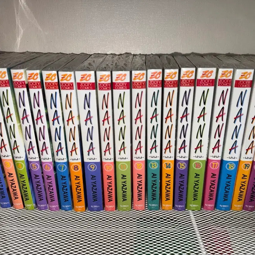 [BUNJANG] Yazawa Ai NANA Complete Manga Set Volumes 1-21 / 야자와아이 나나 NANA 만화책 전권 1-21권 세트