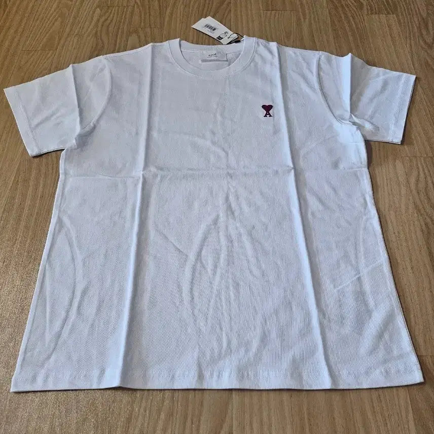 [BUNJANG] AMI Heart Logo Short Sleeve T-Shirt White / 아미 하트 로고 반팔 티셔츠 화이트
