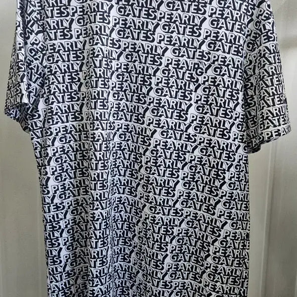 [BUNJANG] Pearly Gates Logo Short Sleeve T-Shirt Size 6 (105cm) / PEARLY GATES 로고 반팔티 6 (105cm)