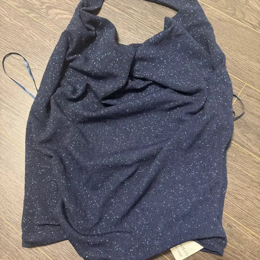 [BUNJANG] Subdued Navy Party Girl Glitter Halterneck / 섭듀드 네이비 파티걸 글리터 홀터넥