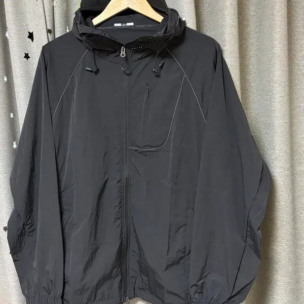 [BUNJANG] Black Hooded Zip-Up Running Windbreaker Jacket / 블랙 후드집업 러닝 바람막이 free 새상품