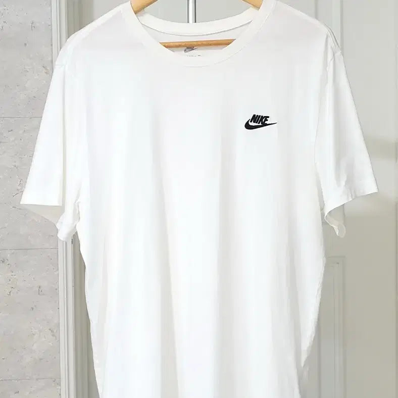 [BUNJANG] Nike Round Neck T-Shirt White XL / 나이키 라운드 반팔티 화이트 110