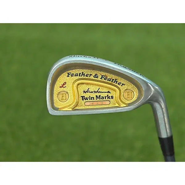 [BUNJANG] Honma Twin Marks Feather & Feather 3-Star Carbon Iron (4 Iron, 23 Degrees, Ladies, L Flex) / 여성용 3스타 트윈마크 혼마 패더앤패더 카본 L 4번 23도 단품아이언
