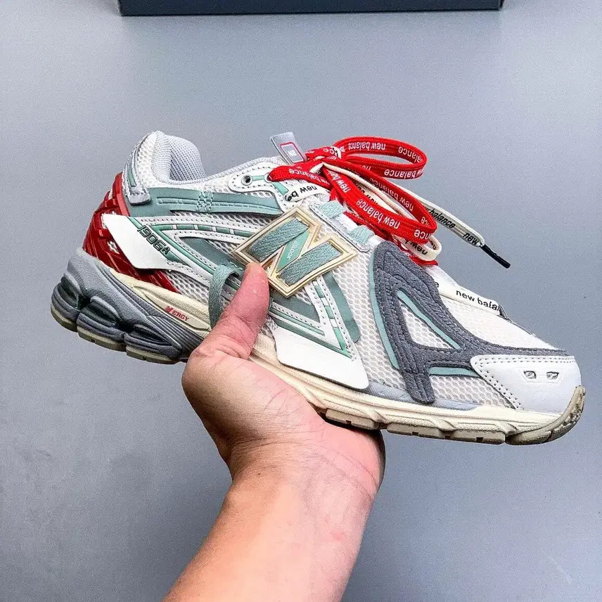 [BUNJANG] New Balance 1906A Mesh Retro Running Shoes / 뉴발란스 1906A 메쉬 레트로 러닝화 남녀공용 다중끈 디자인 운동화