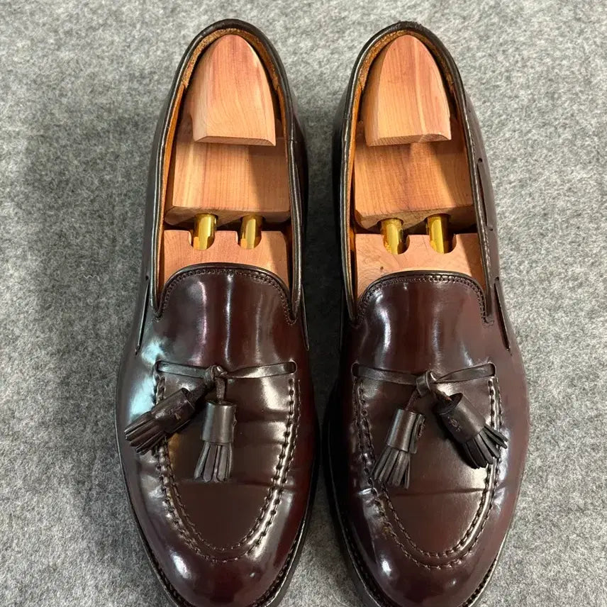[BUNJANG] Alden Cordovan Tassel Loafer Burgundy 563 8E / 알든 코도반 태슬로퍼 버건디 563 8E