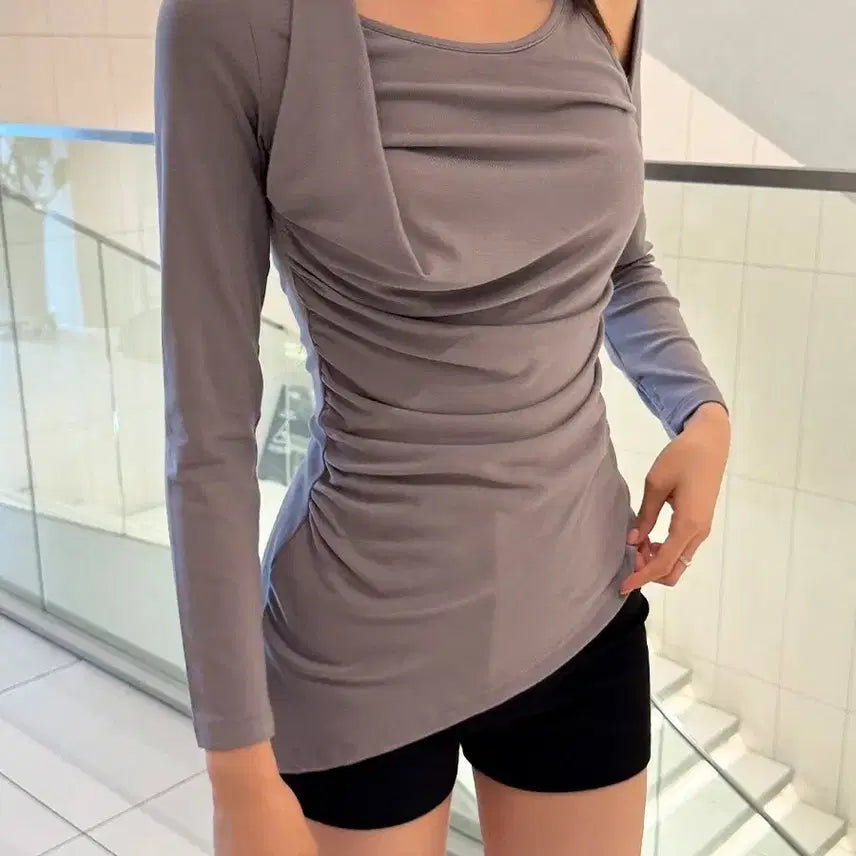 [BUNJANG] Sexy Unique Asymmetrical Shirring Long T-Shirt Grey / [빠른발송] 섹시유니크 어깨트임 스트랩 언발 셔링 롱 티셔츠 그레이