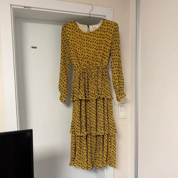 [BUNJANG] Flower Pattern Tiered Ruffle Dress - Yellow / 플라워 패턴 캉캉 프릴 원피스 옐로우 의류재고 재고처리 의류처분 땡처리 옷장정리