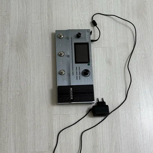[BUNJANG] Mooer GE200 Guitar Multi-Effects Pedal / 무어 GE200 기타 멀티이펙터
