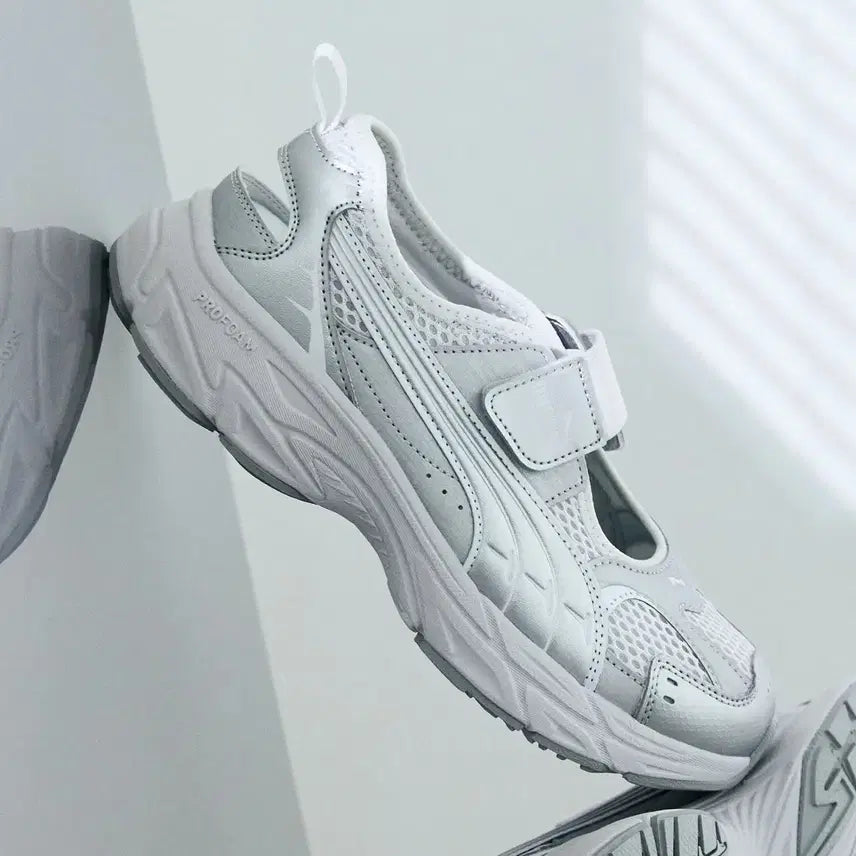 [BUNJANG] Puma Memoria Sandals Silver/Feather Grey / 새상품) 푸마 메모리아 샌들 - 실버:페더그레이 240