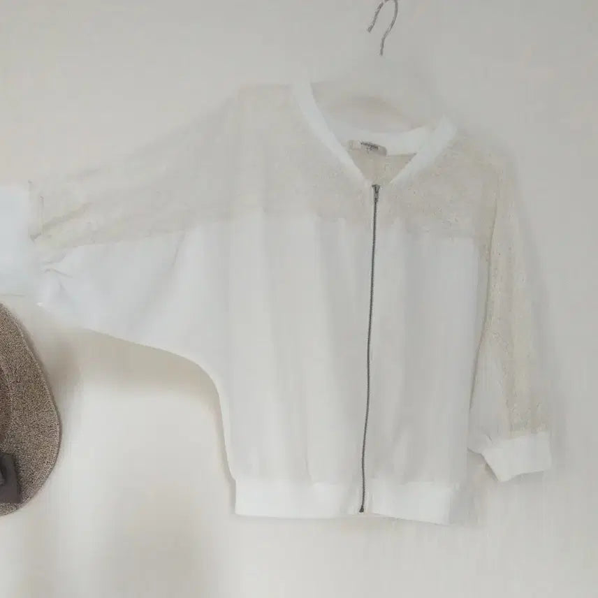 [BUNJANG] White Lace See-through Bomber Jacket / 화이트 레이스 시스루 봄버 자켓