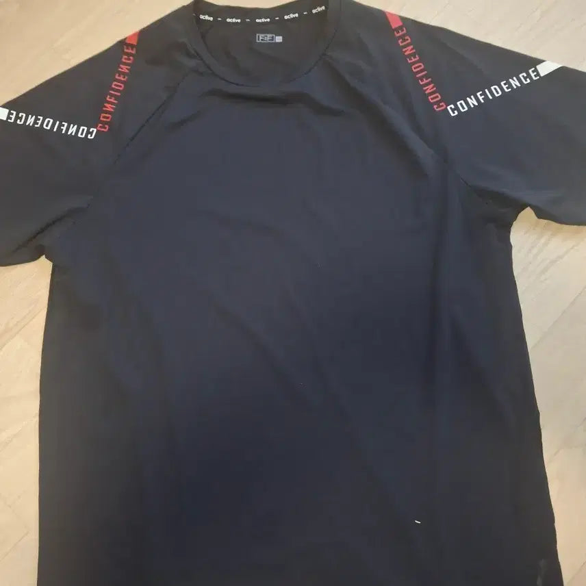 [BUNJANG] Confidence Print Short Sleeve T-Shirt Navy / 스포츠웨어 반팔 티셔츠 네이비 "CONFIDENCE" 프린트