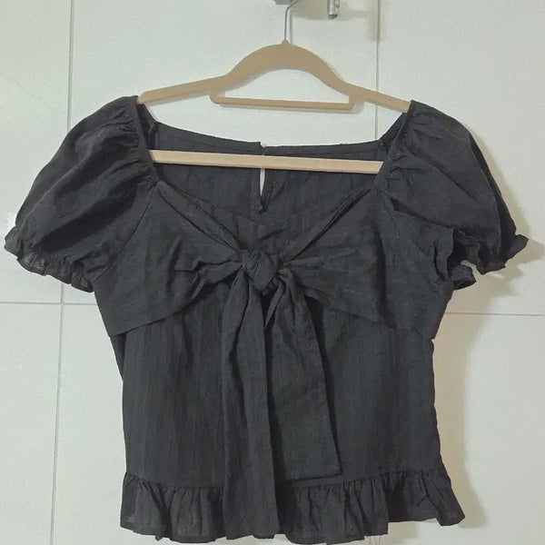 [BUNJANG] Ribbon Frill Blouse - Black / 리본 프릴 블라우스 블랙