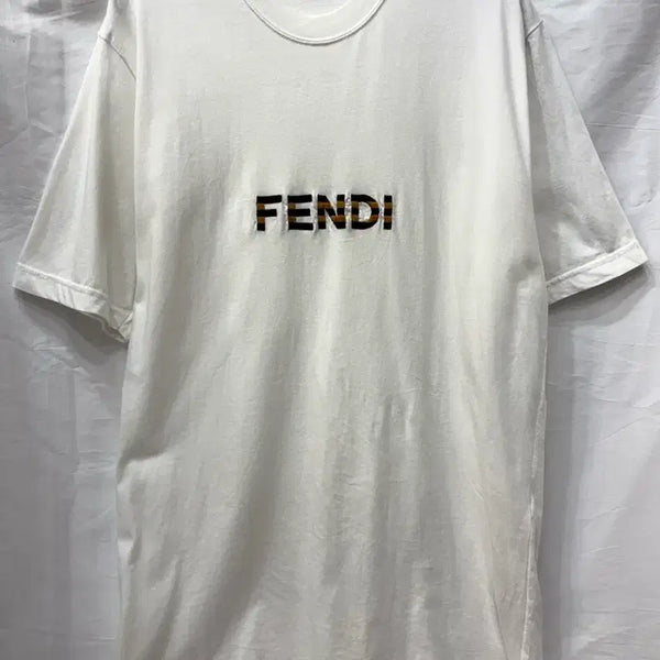 [BUNJANG] Fendi White Logo T-Shirt / 정품) 펜디 화이트 로고 반팔티 M/95사이즈
