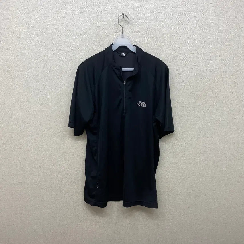 [BUNJANG] The North Face Short Sleeve T-Shirt Size 100 (L) / 노스페이스 반팔티 100
