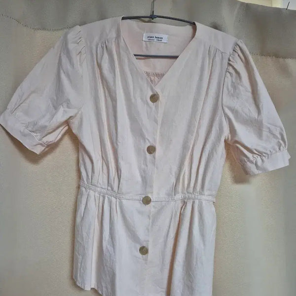 [BUNJANG] Puff Sleeve Blouse / 퍼프 소매 블라웃