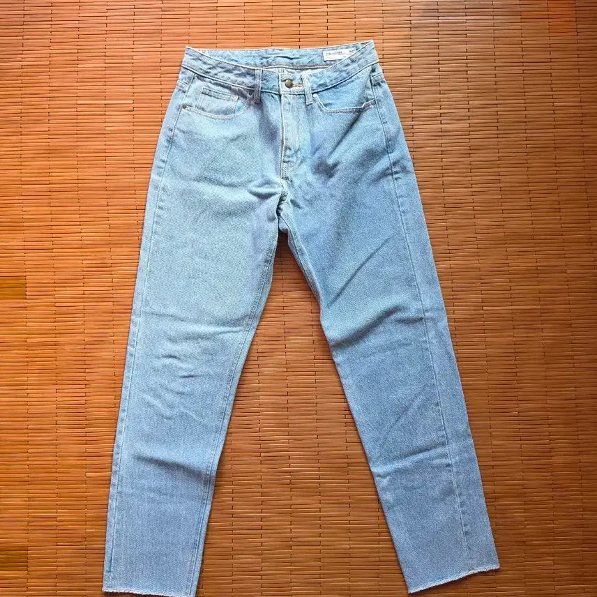 [BUNJANG] Who.A.U Slim Straight Jeans / [새상품] 후아유 슬림 스트레이트 진
