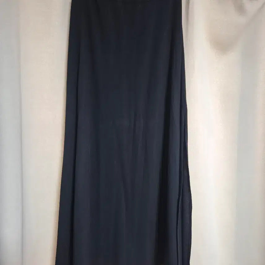 [BUNJANG] Black H-Line Side Slit Long Skirt / H라인 옆트임 스커트