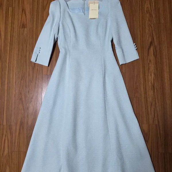 [BUNJANG] Floem Heart Neck One-Piece Dress / 플로움 하트넥 원피스 (새 상품)