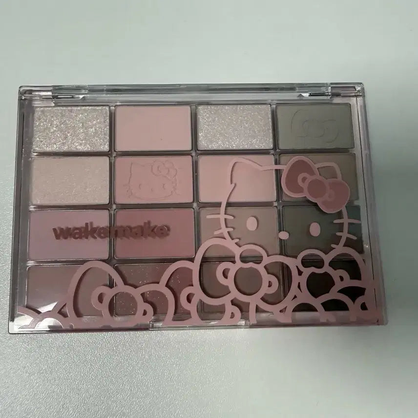 [BUNJANG] WAKEMAKE Hello Kitty Palette 10 Lazy Pink Blurring / (새상품)웨이크메이크 헬로키티 팔레트 10레이지핑크블러링