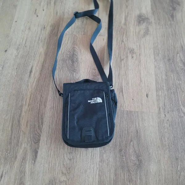 [BUNJANG] The North Face Cross Bag Black / 노스페이스 크로스백 블랙