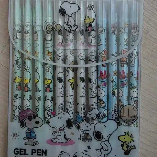[BUNJANG] Snoopy Gel Pen 12-Piece Set / 스누피 젤펜 12개 세트 새상품