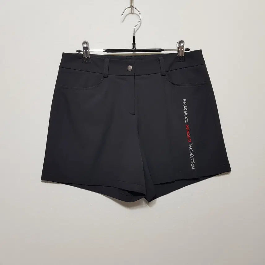 [BUNJANG] Castelbajac Women's Golf 3-Quarter Shorts Black Size 70 / 미사용/까스텔바작/여성골프3부반바지/70(17~28)/블랙/파라오쇼핑