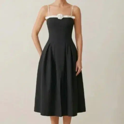 [BUNJANG] High-Quality Long Flare Dress Camellia / 고퀄 롱플레어 원피스 까멜리아 새상품