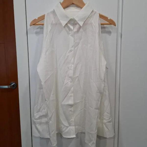 [BUNJANG] White Off-Shoulder Shirt / 화이트 오프숄더 셔츠(새상품)