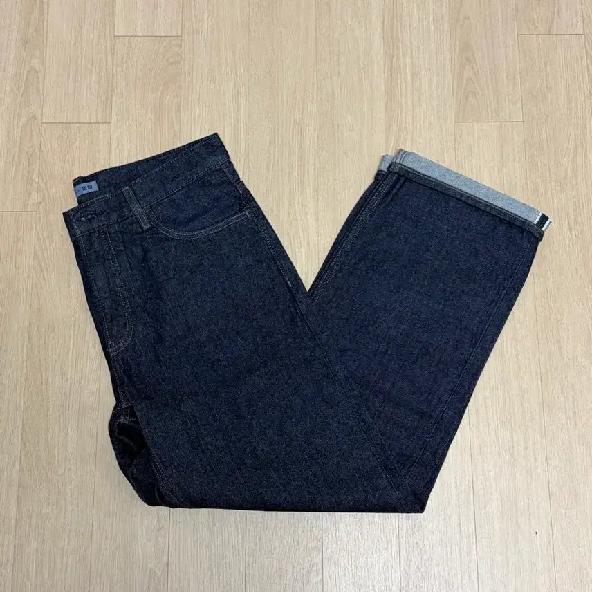 [BUNJANG] Uniqlo JWA Straight Selvedge Jeans (Size 31) / 유니클로 JWA 스트레이트 진 31 (셀비지)