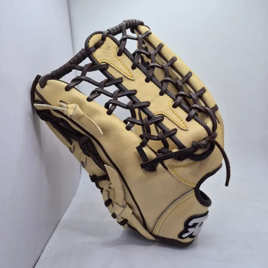 [BUNJANG] Professional Outfield Glove 13.25-inch / FD1325-07R
