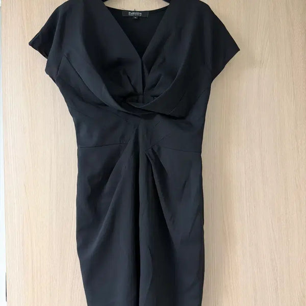 [BUNJANG] Parsons Black Dress M / 파슨스 블랙 원피스 M