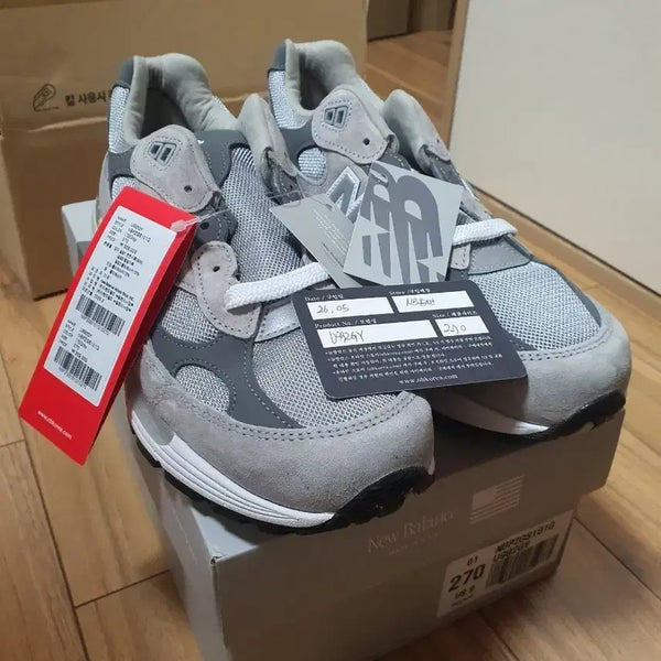 [BUNJANG] New Balance 992 Grey Sneakers (270) / 뉴발란스 992 그레이 270