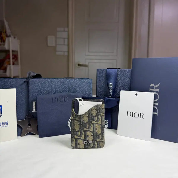 [BUNJANG] Dior Oblique Saddle Magnetic Magsafe Card Holder Wallet / 디올 오블리크 새들 마그네틱 맥세이프 카드 홀더 지갑