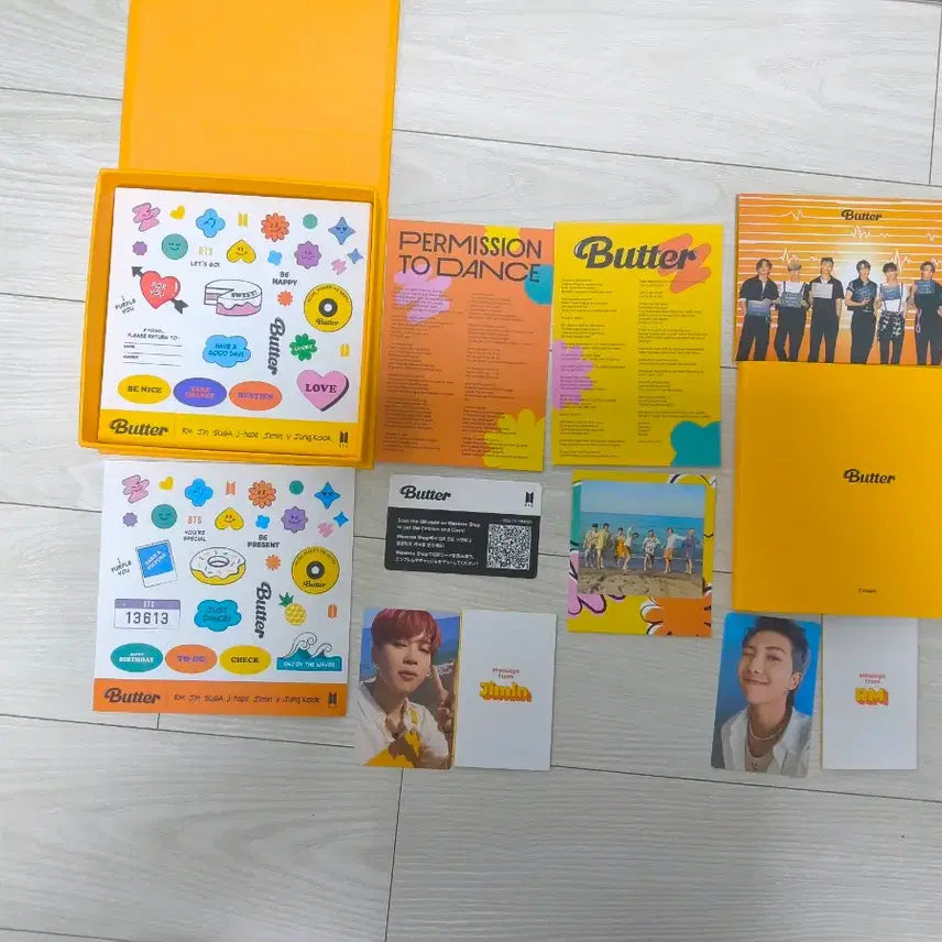 [BUNJANG] BTS Butter Album (Cream Version) - Unsealed, Jimin & RM Photocards / 방탄소년단 버터 개봉 앨범(포카2장)