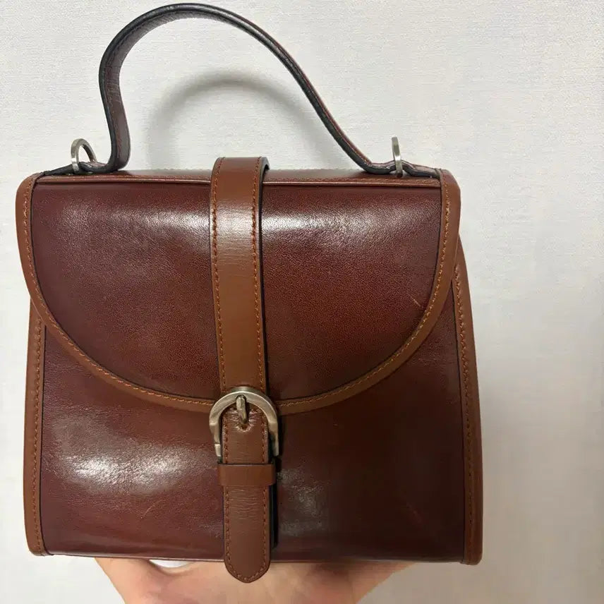 [BUNJANG] Minitmute Brown Leather Crossbody Bag / 미닛뮤트